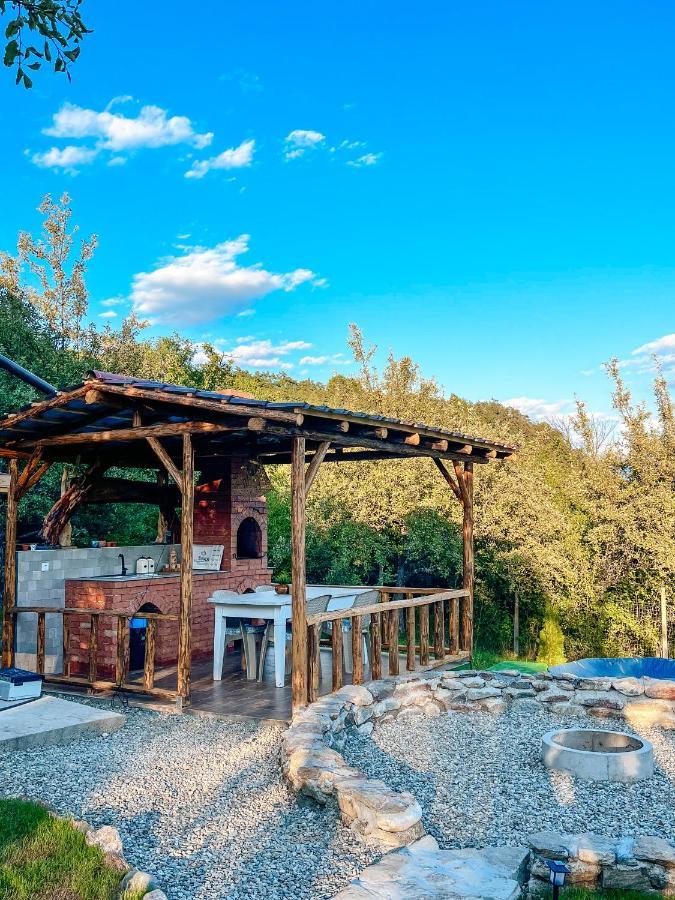 Bed and Breakfast Elysian Fields - The Island Tiny House Sadu Экстерьер фото