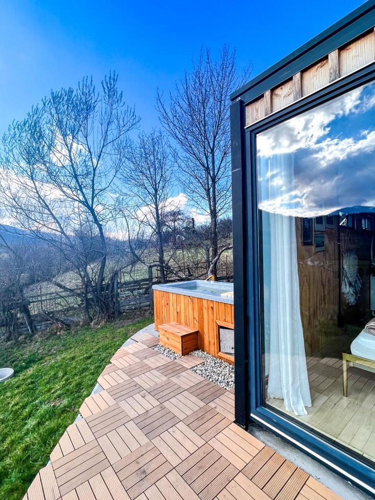 Bed and Breakfast Elysian Fields - The Island Tiny House Sadu Экстерьер фото